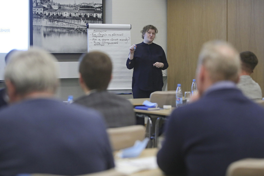 Лица приходили к своим Лица приходили к своим